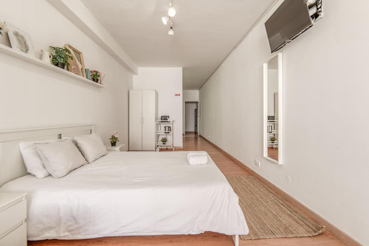 Travel & Live Aliados Apartment Porto Exterior foto