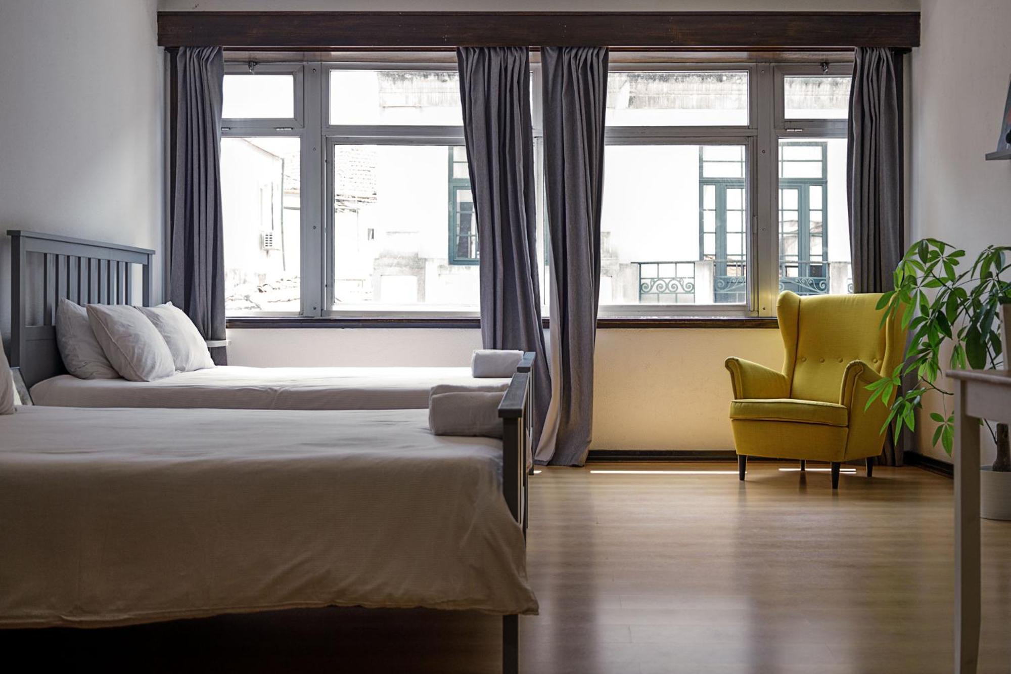 Travel & Live Aliados Apartment Porto Zimmer foto