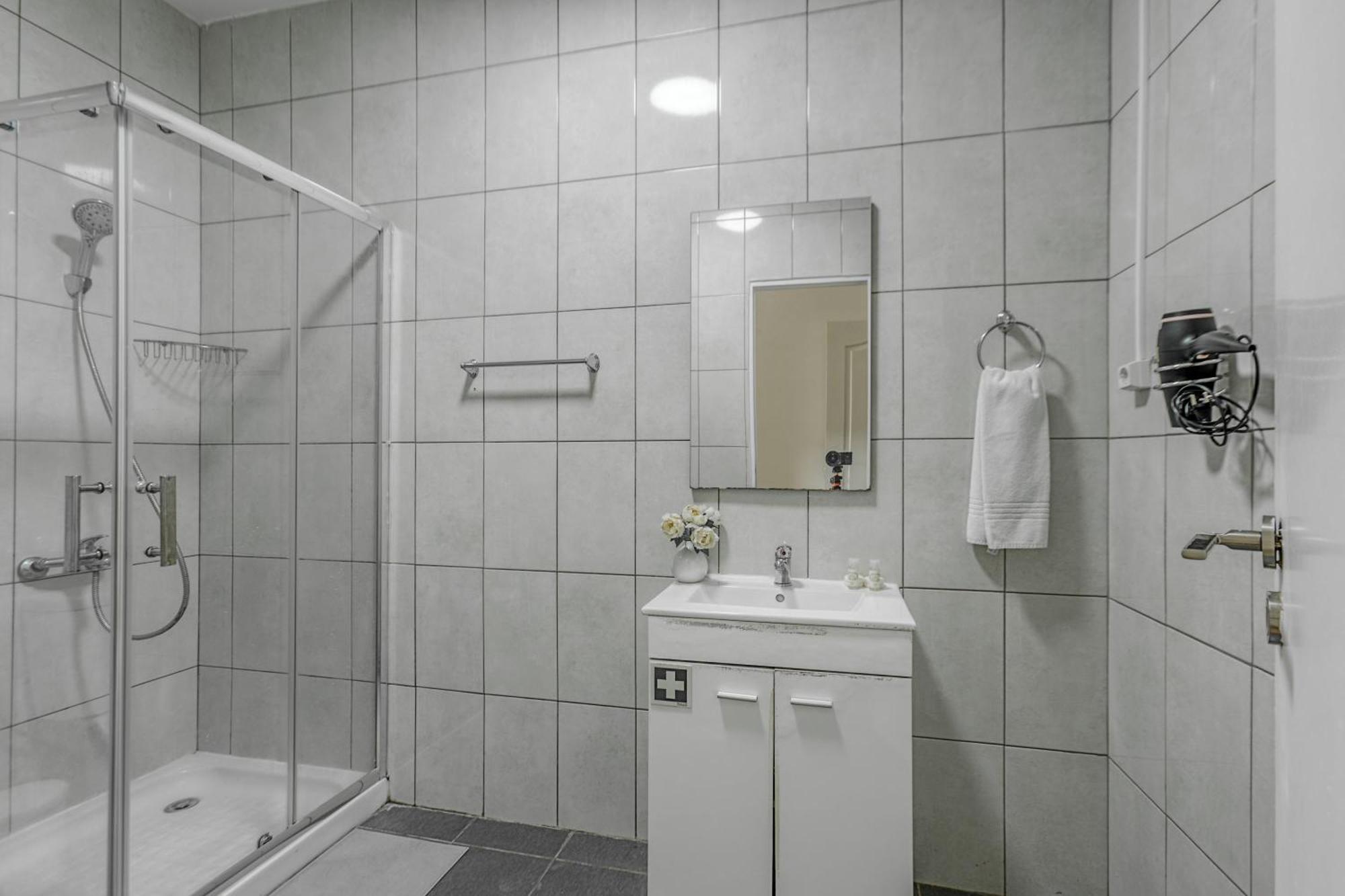 Travel & Live Aliados Apartment Porto Zimmer foto