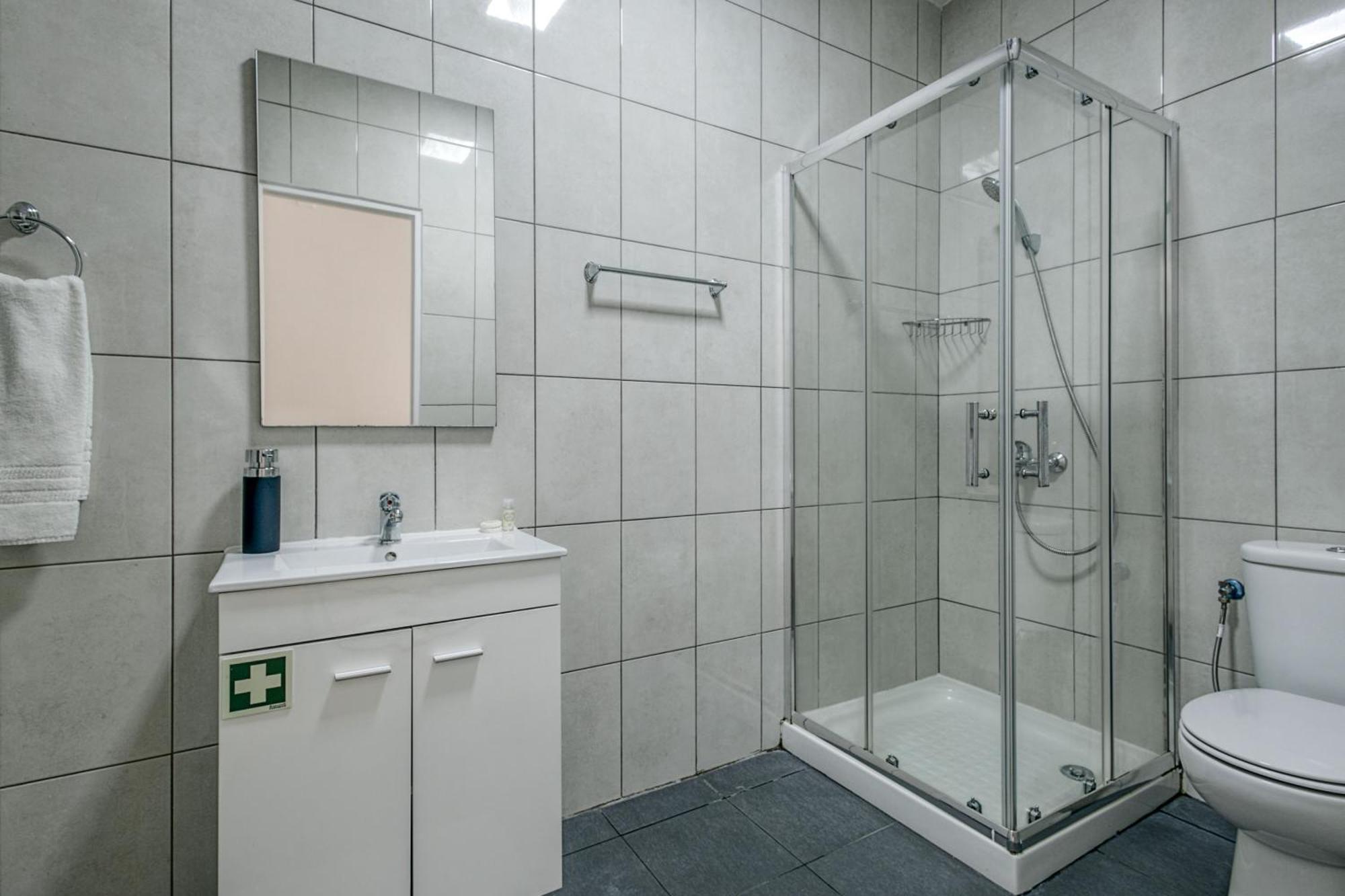 Travel & Live Aliados Apartment Porto Zimmer foto